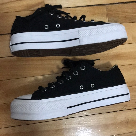 Converse: chuck Taylor all star lift Low top ! - Picture 1 of 7